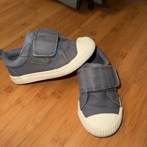 Cat & Jack Gray Sneakers with Velcro